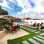 My Dalmatia - M&n With Shared Pool * Galovac (Zadar)