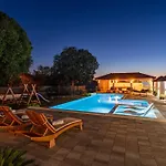 My Dalmatia - M&n With Shared Pool Galovac (Zadar)