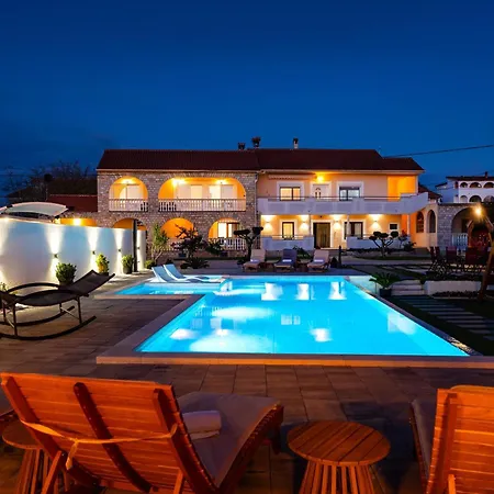 My Dalmatia - M&n With Shared Pool *