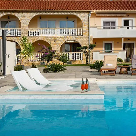 My Dalmatia - M&n With Shared Pool *
