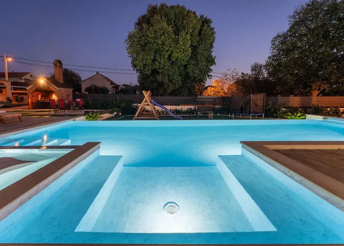 My Dalmatia - M&n With Shared Pool 아파트 Galovac (Zadar)