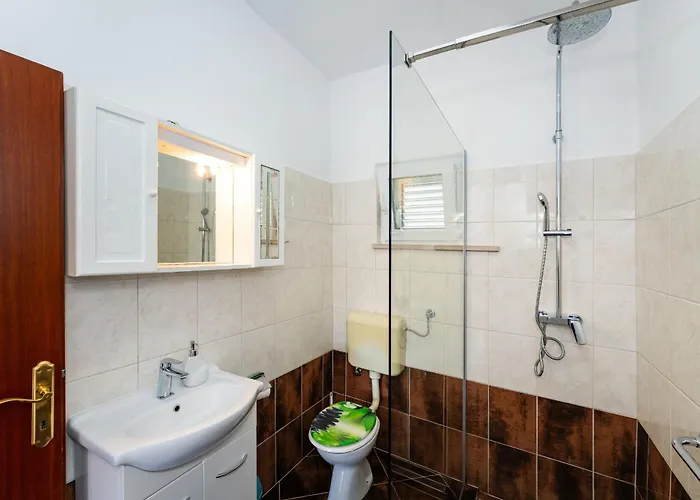 My Dalmatia - M&n With Shared Pool * Galovac (Zadar)