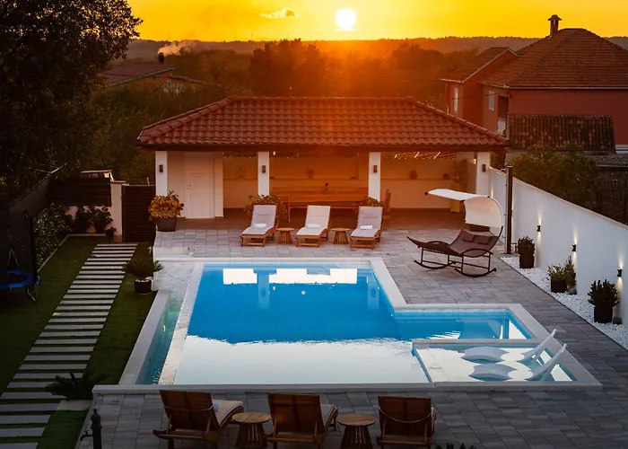 My Dalmatia - M&n With Shared Pool