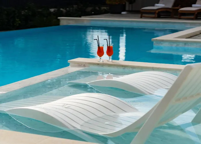My Dalmatia - M&n With Shared Pool Апартаменты