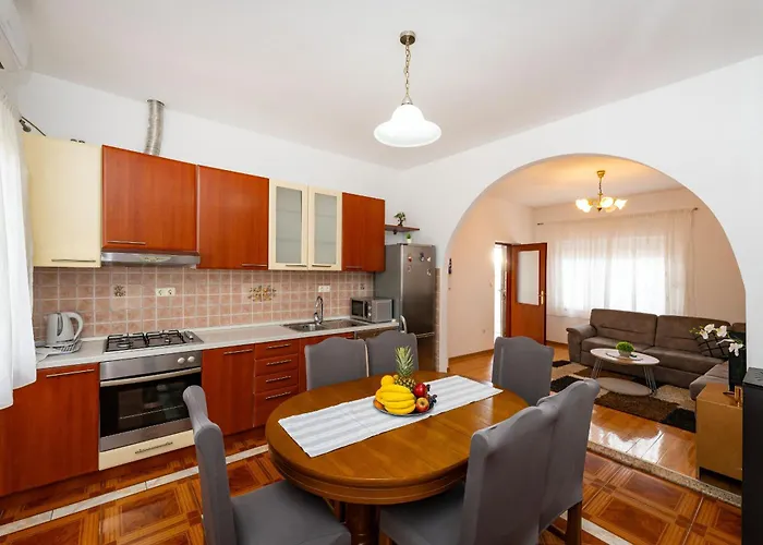 My Dalmatia - M&n With Shared Pool 아파트