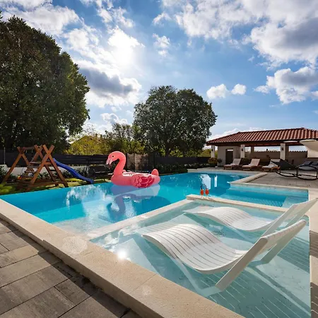 My Dalmatia - M&n With Shared Pool *