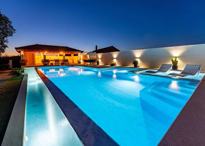 My Dalmatia - M&n With Shared Pool Apartman *