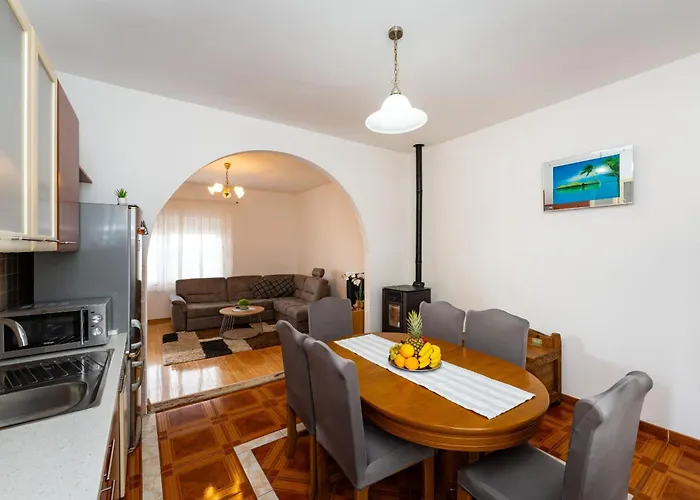Apartman My Dalmatia - M&n With Shared Pool *
